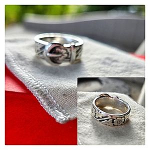 James Avery Floral Belt & Buckle Ring Retired